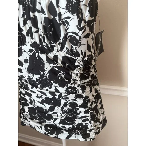 NWT Jantzen Womens Size 36D/DD Tankini Swimsuit Top Black White Floral - Picture 3 of 7